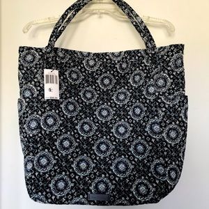 Vera Bradley Bright tote